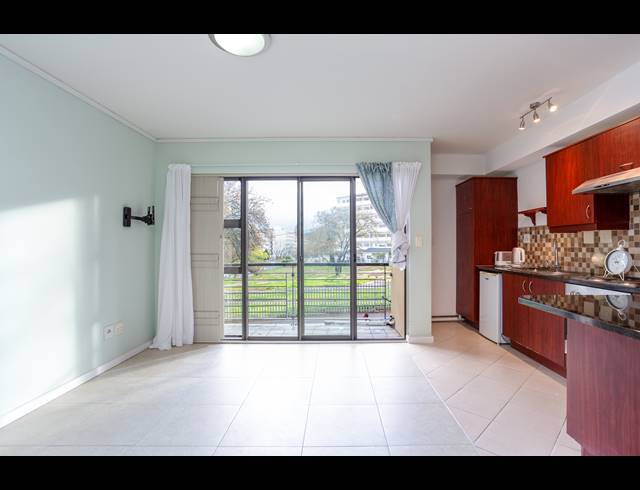 1 BEDROOM APARTMENT RENTED IN WYNBERG UPPER